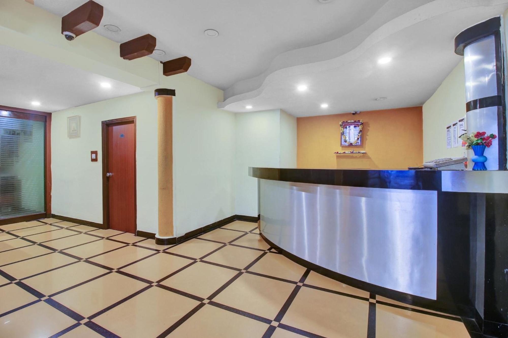 Hotel O Happy Rooms Hyderabad Bagian luar foto