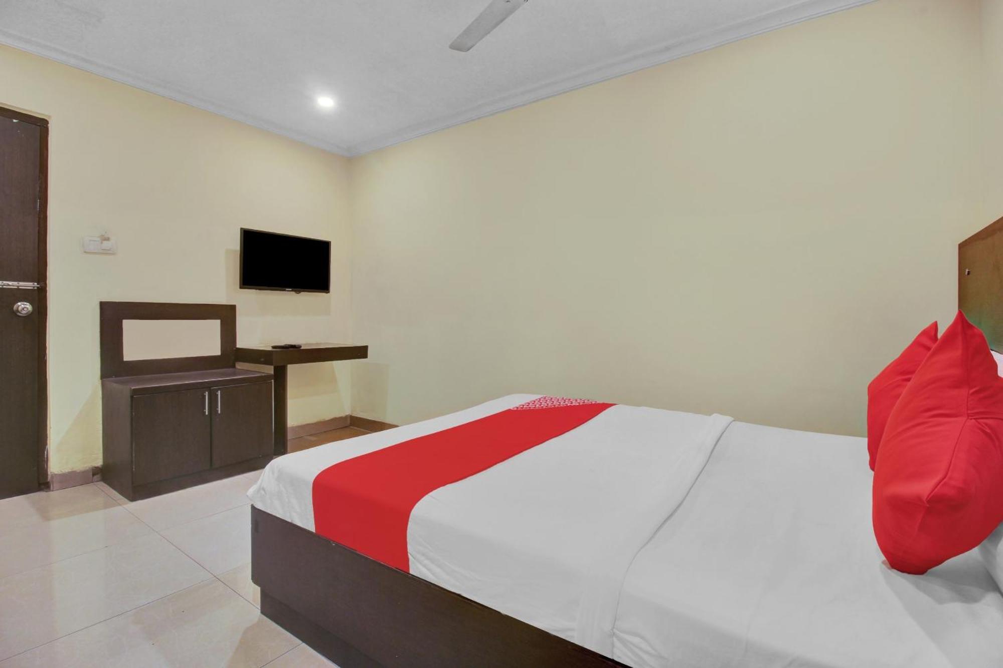 Hotel O Happy Rooms Hyderabad Bagian luar foto